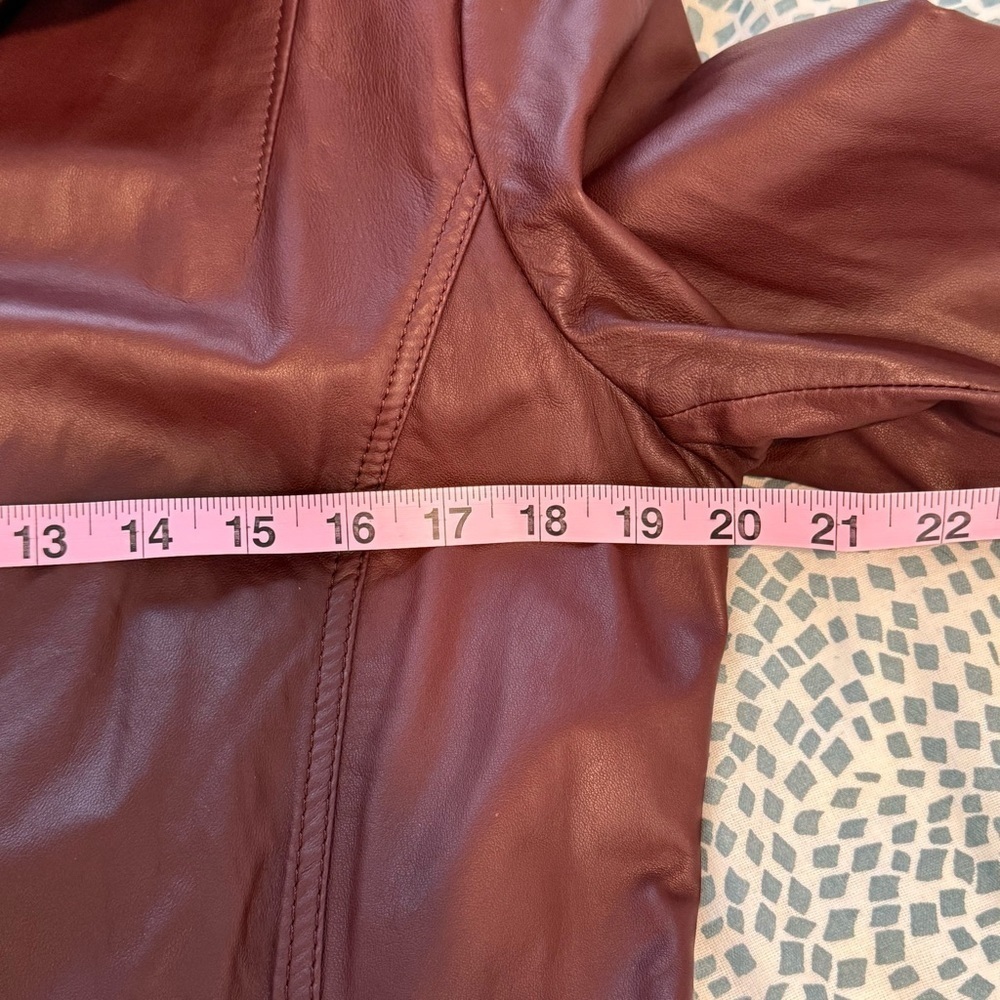 Danier Women's Red Leather Jacket size M - Picture 10 of 16